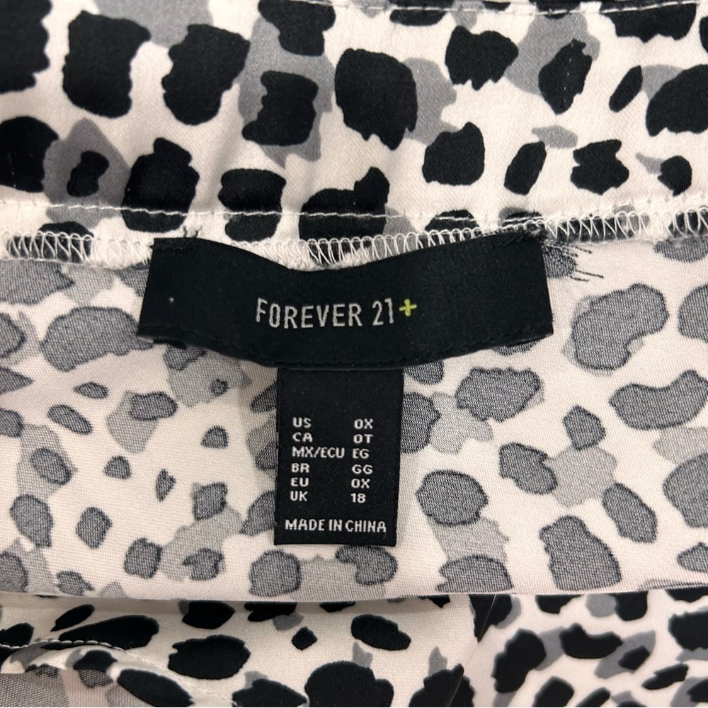 Forever 21 Black White Gray Leopard Print Slip Midi Skirt Size 1X XL Wrinkle Fre - Picture 4 of 8